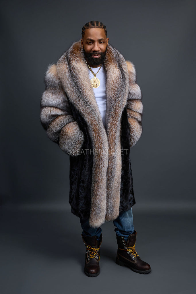 LeatherkLOSET0779Feb062025_102