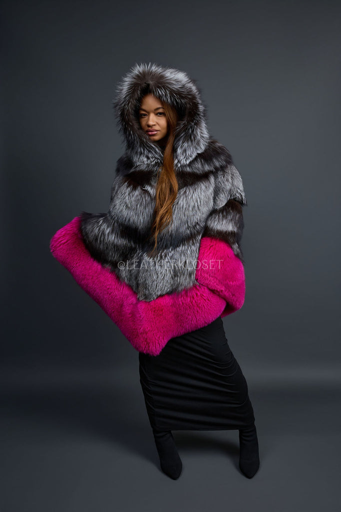 Women's Fox Fur Poncho With Hood – LeatherKloset