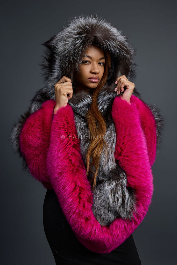 Women's Fox Fur Poncho With Hood – LeatherKloset