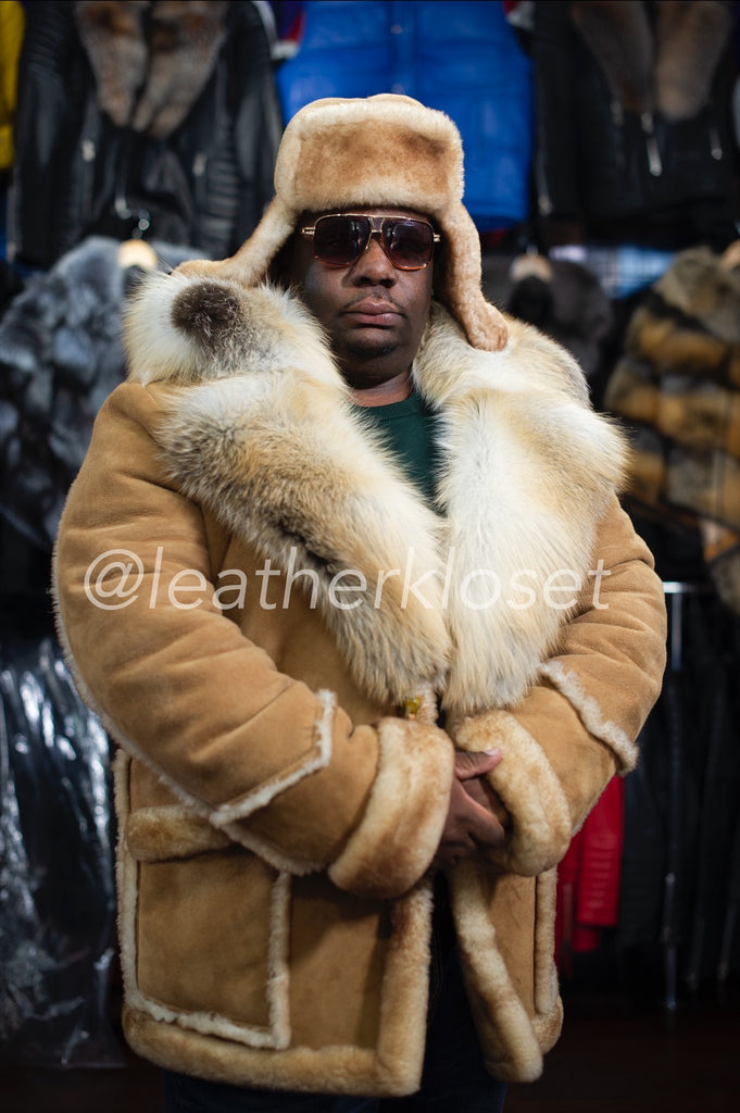 ★CARLYN★ Shearling Rizle BROWN_H74347010 CARLYN 칼린 | Love these Winter Outfits with Shearling