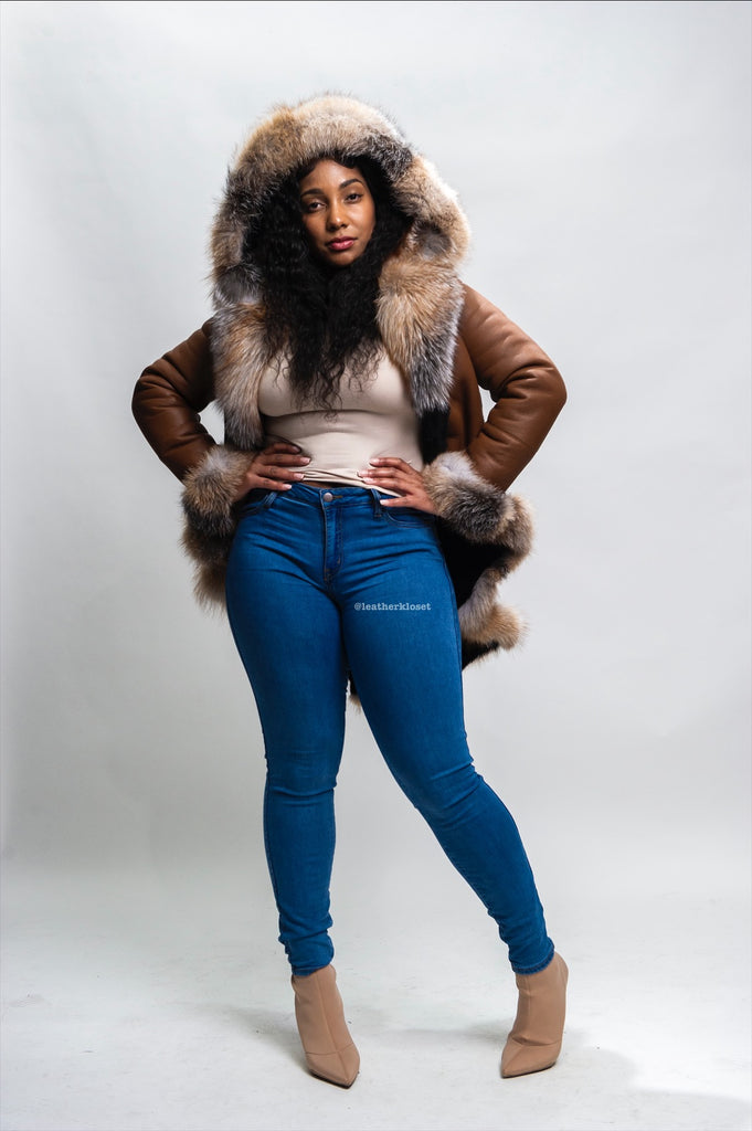 Women's Amber Shearling Sheepskin Jacket With Fox [Brown/Crystal