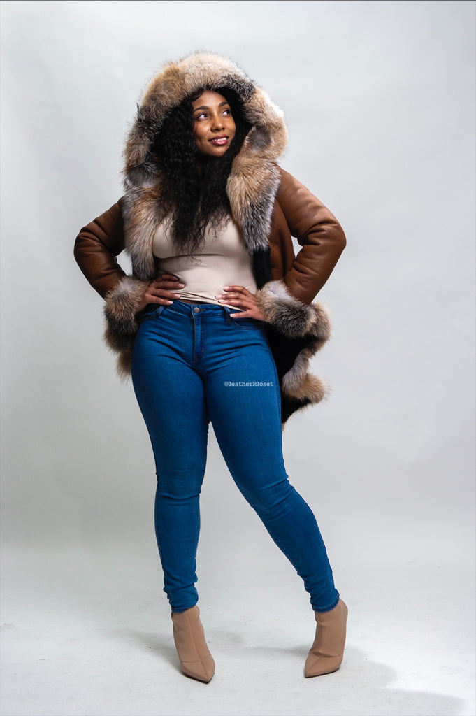 Women's Amber Shearling Sheepskin Jacket With Fox [Brown/Crystal