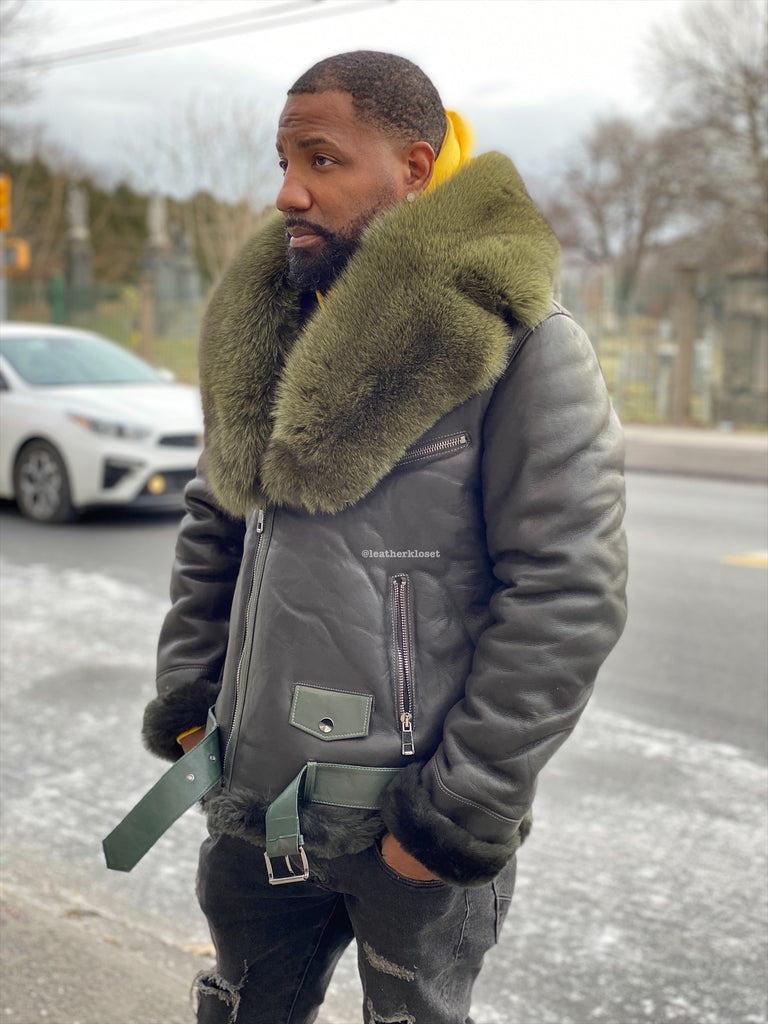 【le】shearling collar mustang jacket LE Shearling Collar Mustang Jacket - Beige