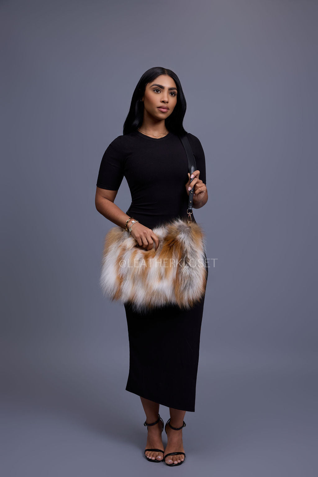 Sasha Fox Fur Crossbody Bag Medium Size [Natural]
