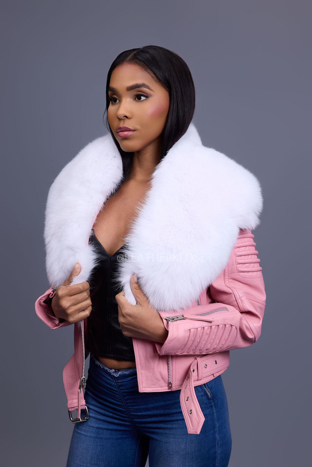Women's Trey Biker Bubble Pink Oversized Fox Collar [White]