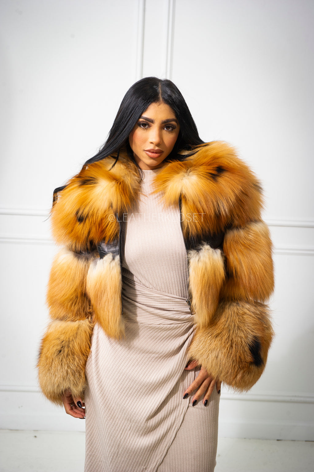 Women's Ariel Leather And Fox Combo Jacket [Black/Gold]