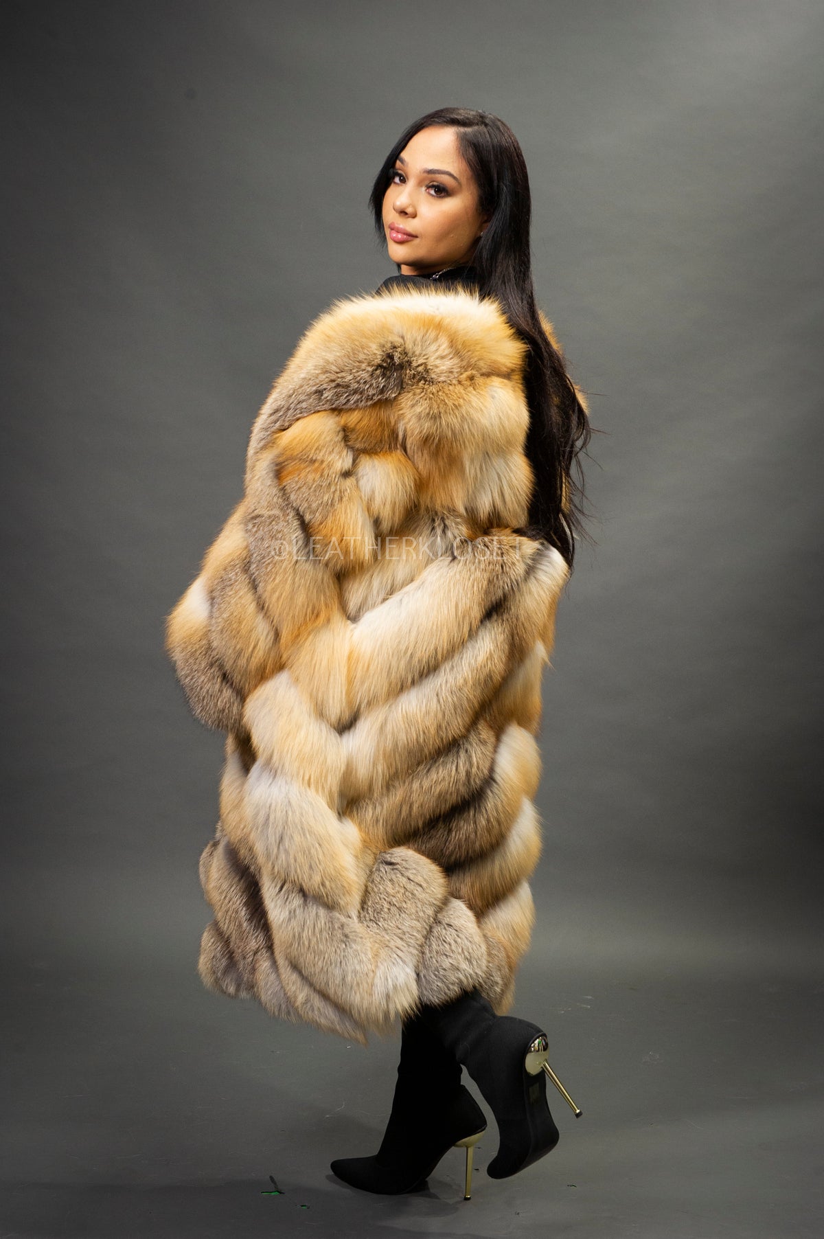 Women's Vivian 3/4 Fox Coat [Red Fox]