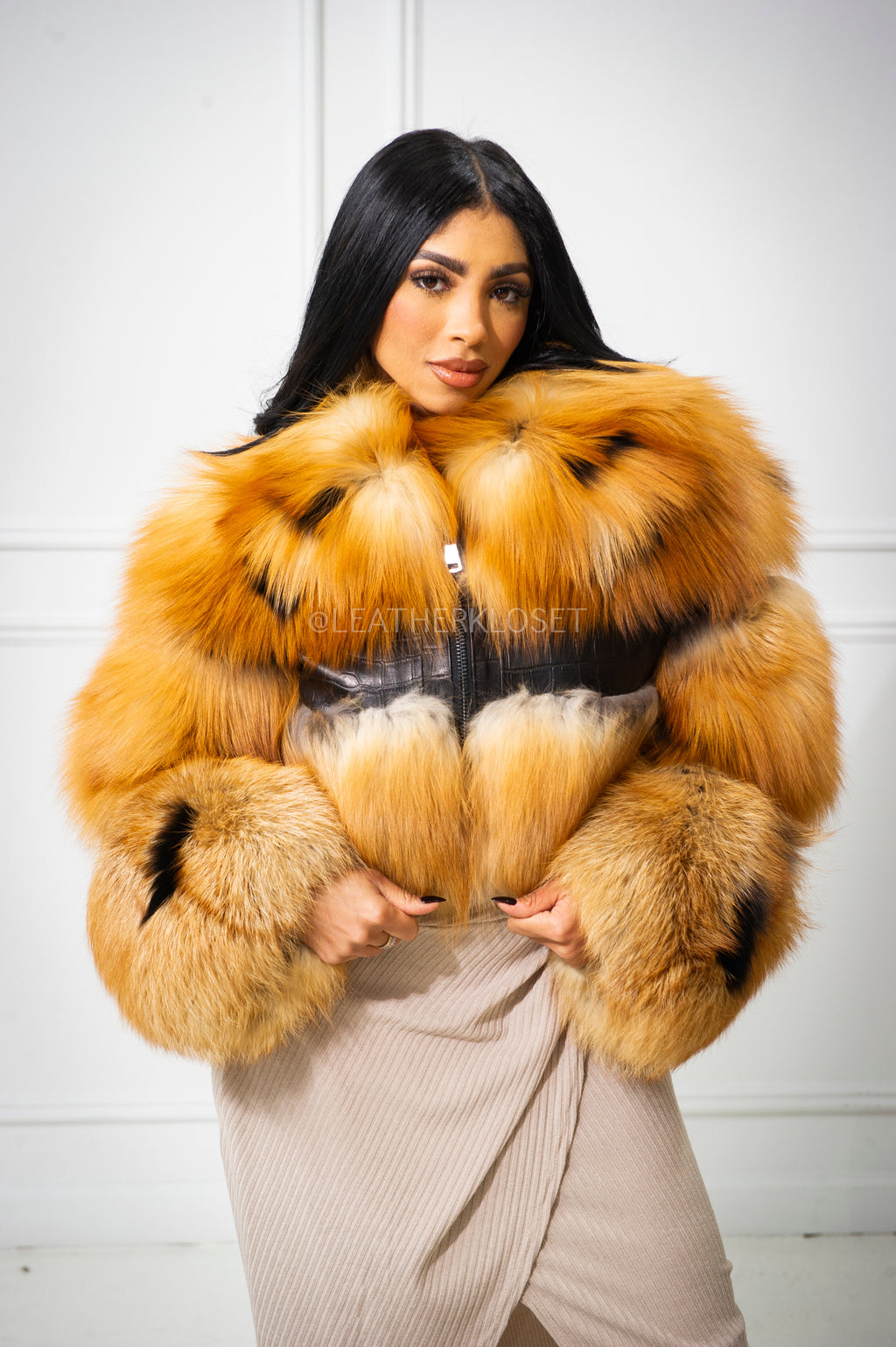 Women's Ariel Leather And Fox Combo Jacket [Black/Gold]