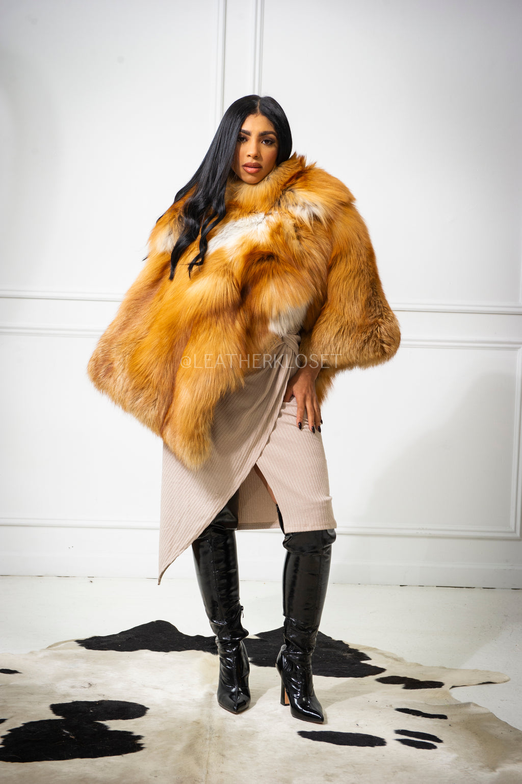 Women's Ruby Fox Fur Poncho [Natural Red Fox]