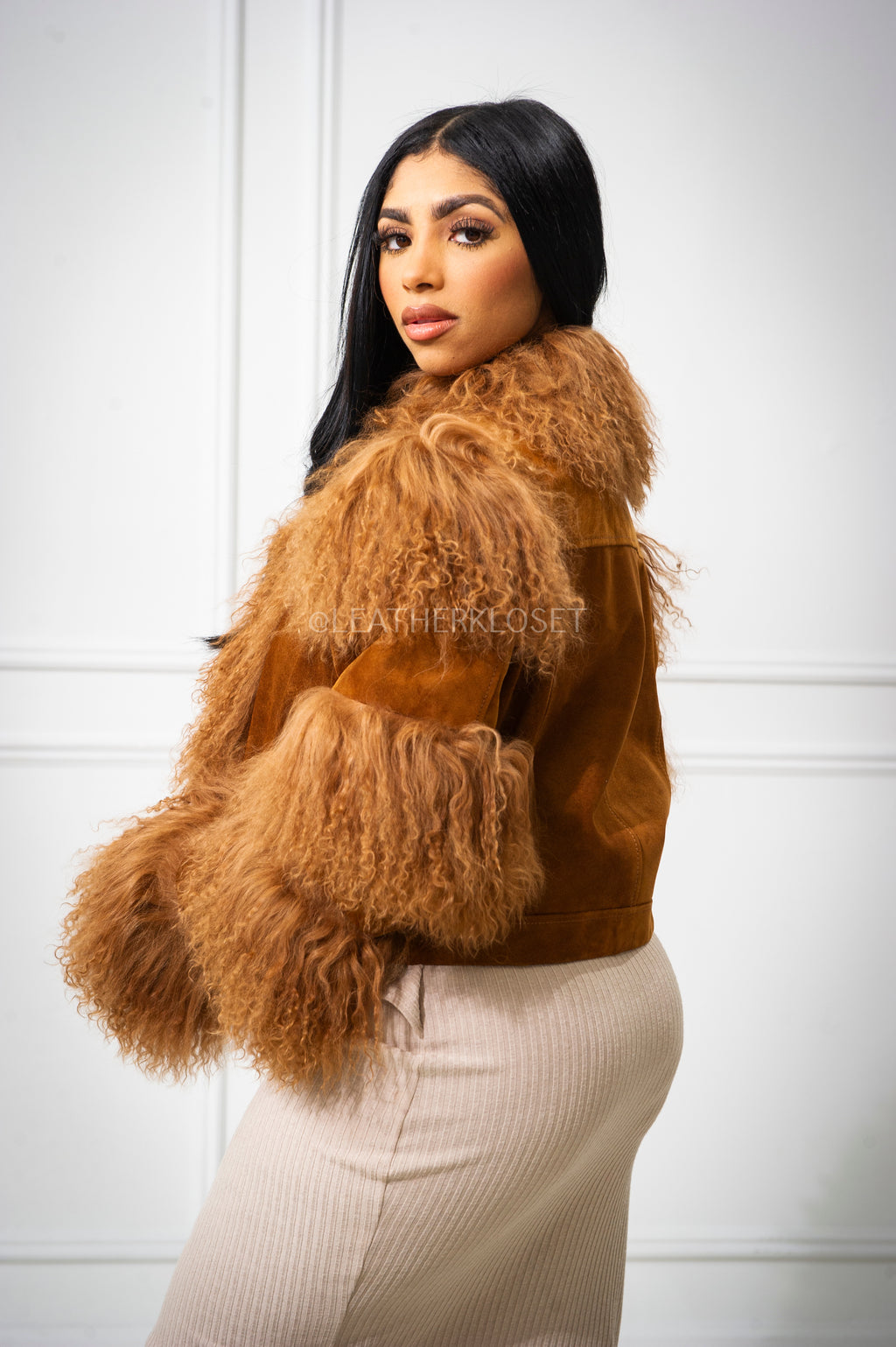 Women's Suede And Mongolian Fur Combo [Brown]