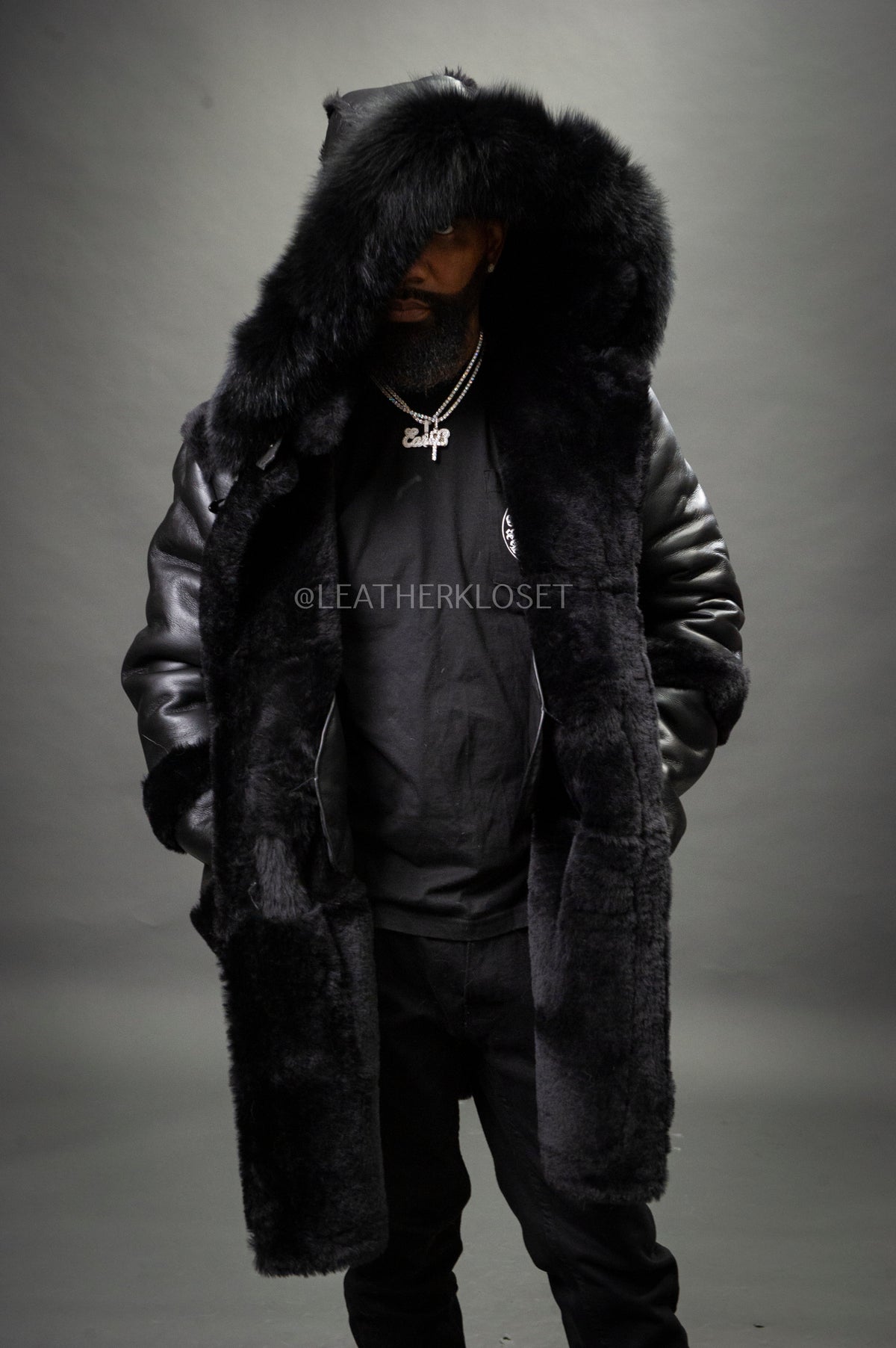 Men's Stealth Real Sheepskin Shearling Duffle [Black]