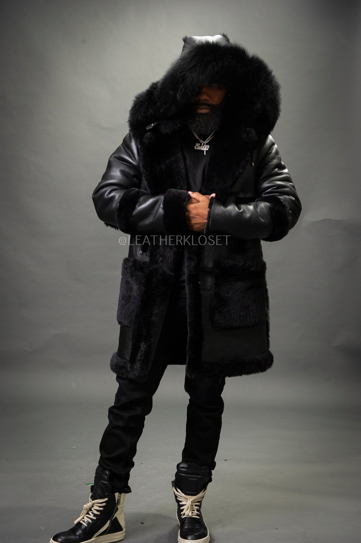 Men's Stealth Real Sheepskin Shearling Duffle [Black]