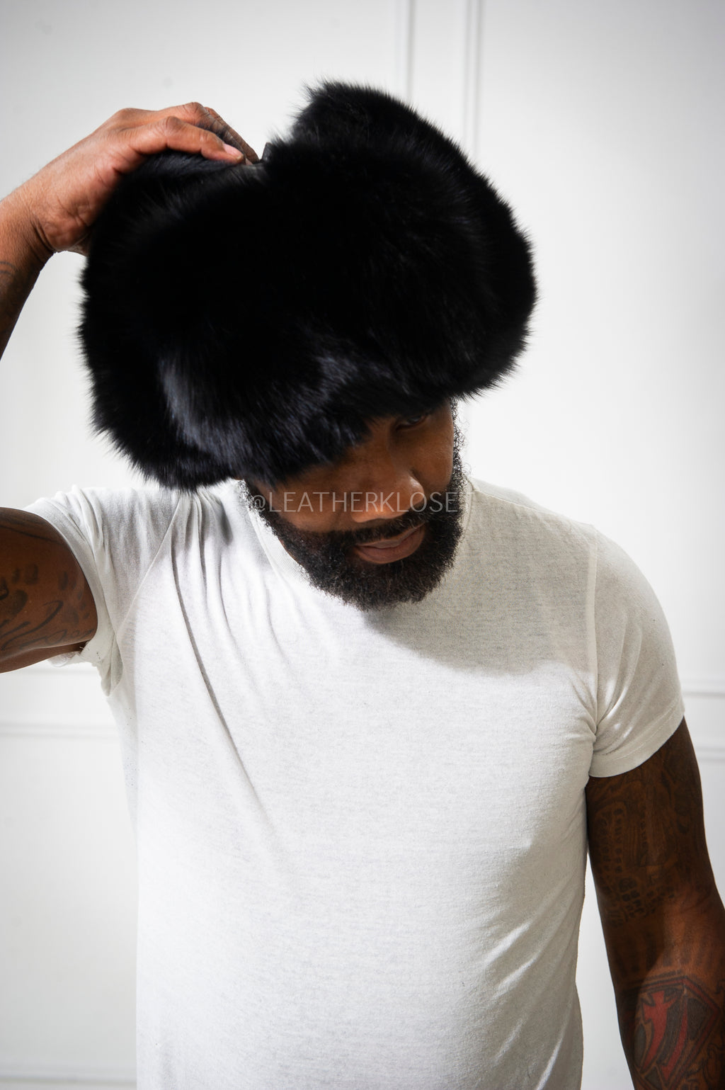Unisex Leather And Fox Russian Trooper Hat [Black]