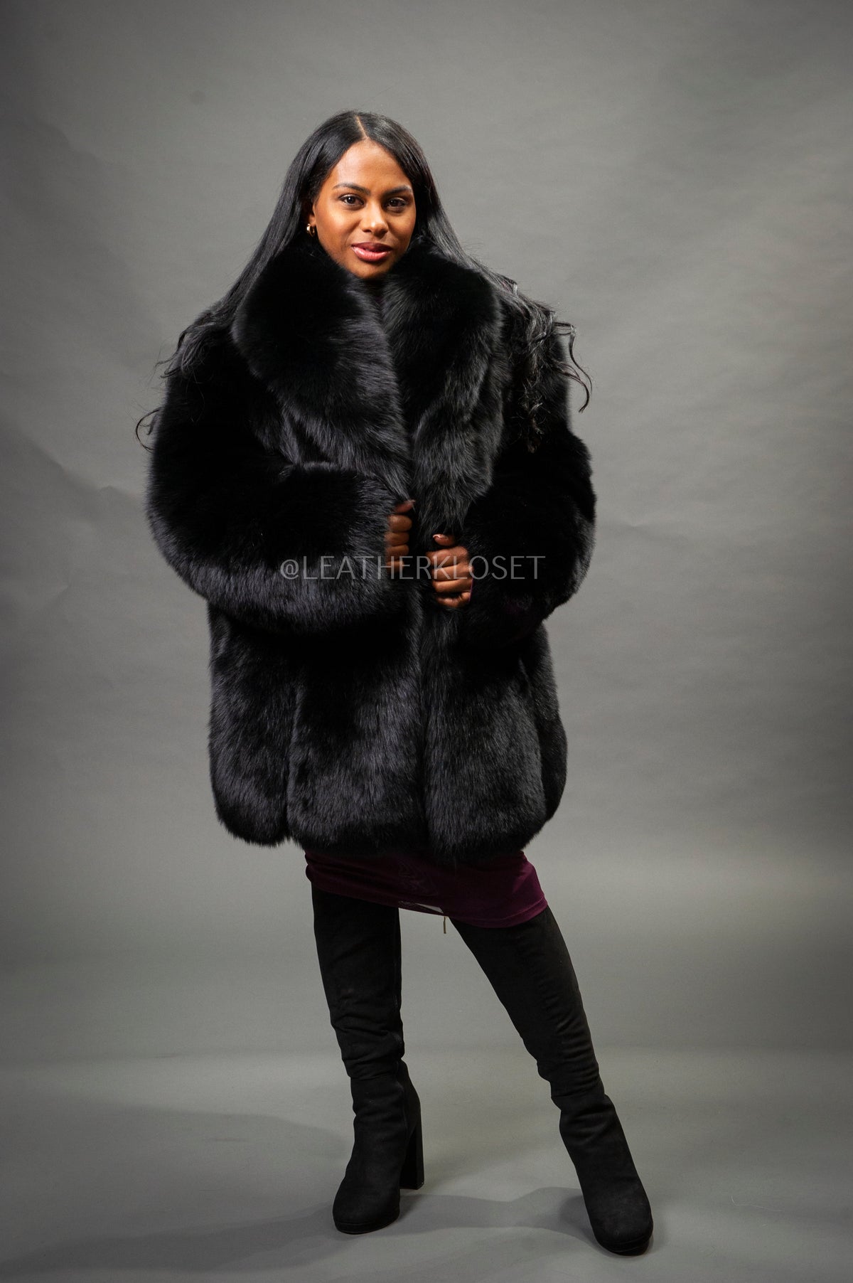 Women's Fox Parka Coat [Black]