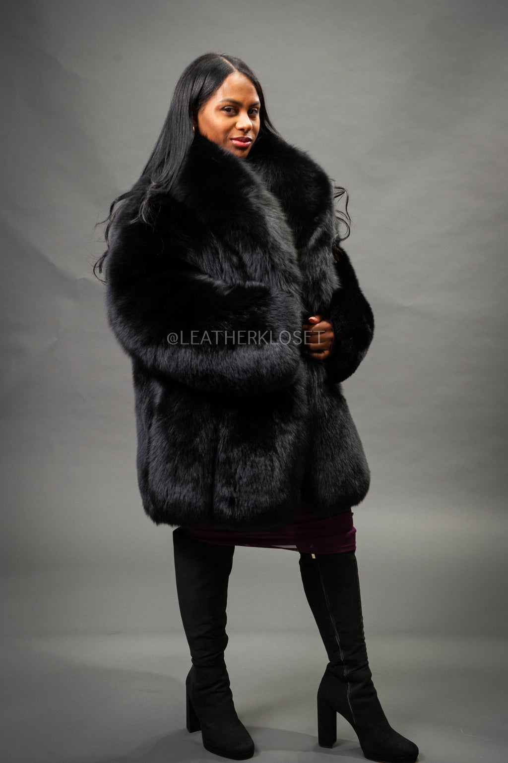 Women's Fox Parka Coat [Black]