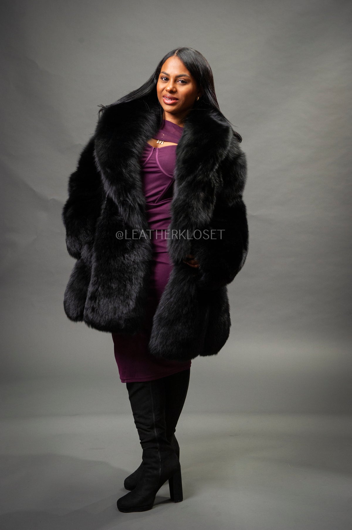 Women's Fox Parka Coat [Black]