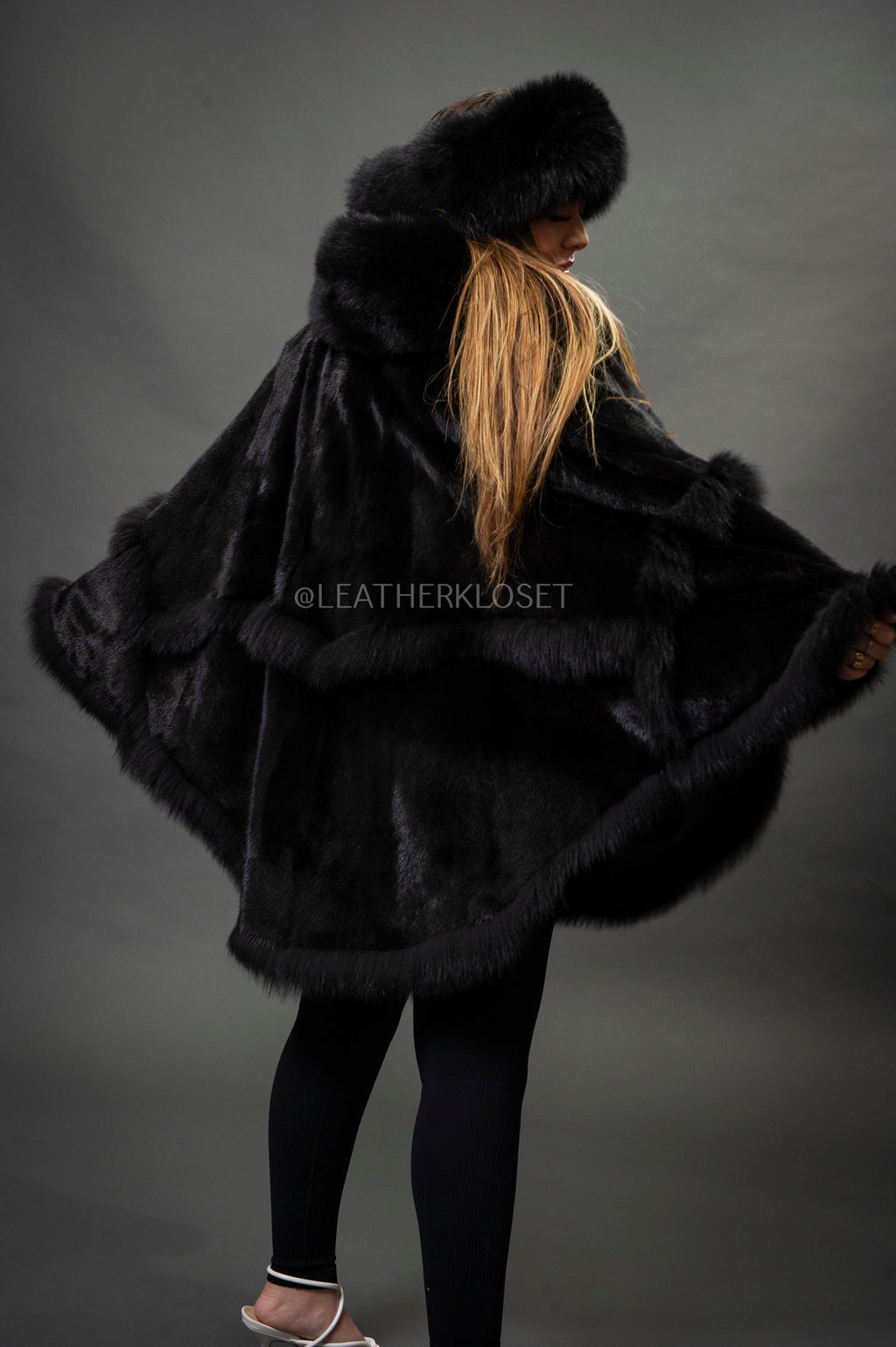 Women's Mink Poncho With Matching Headband [Black]