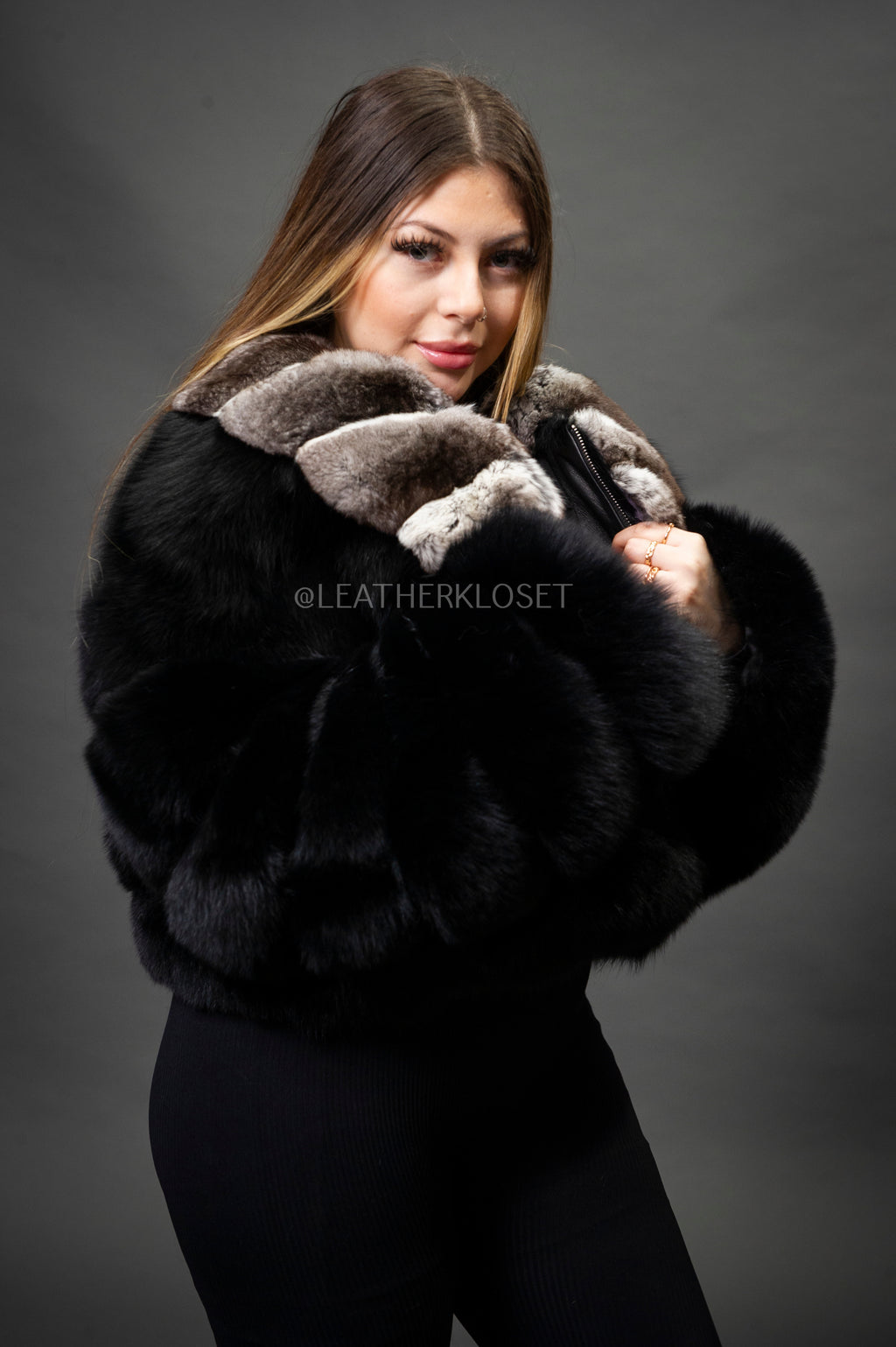 Women's Kim Chinchilla & Fox Combo Crop Bomber [Black]