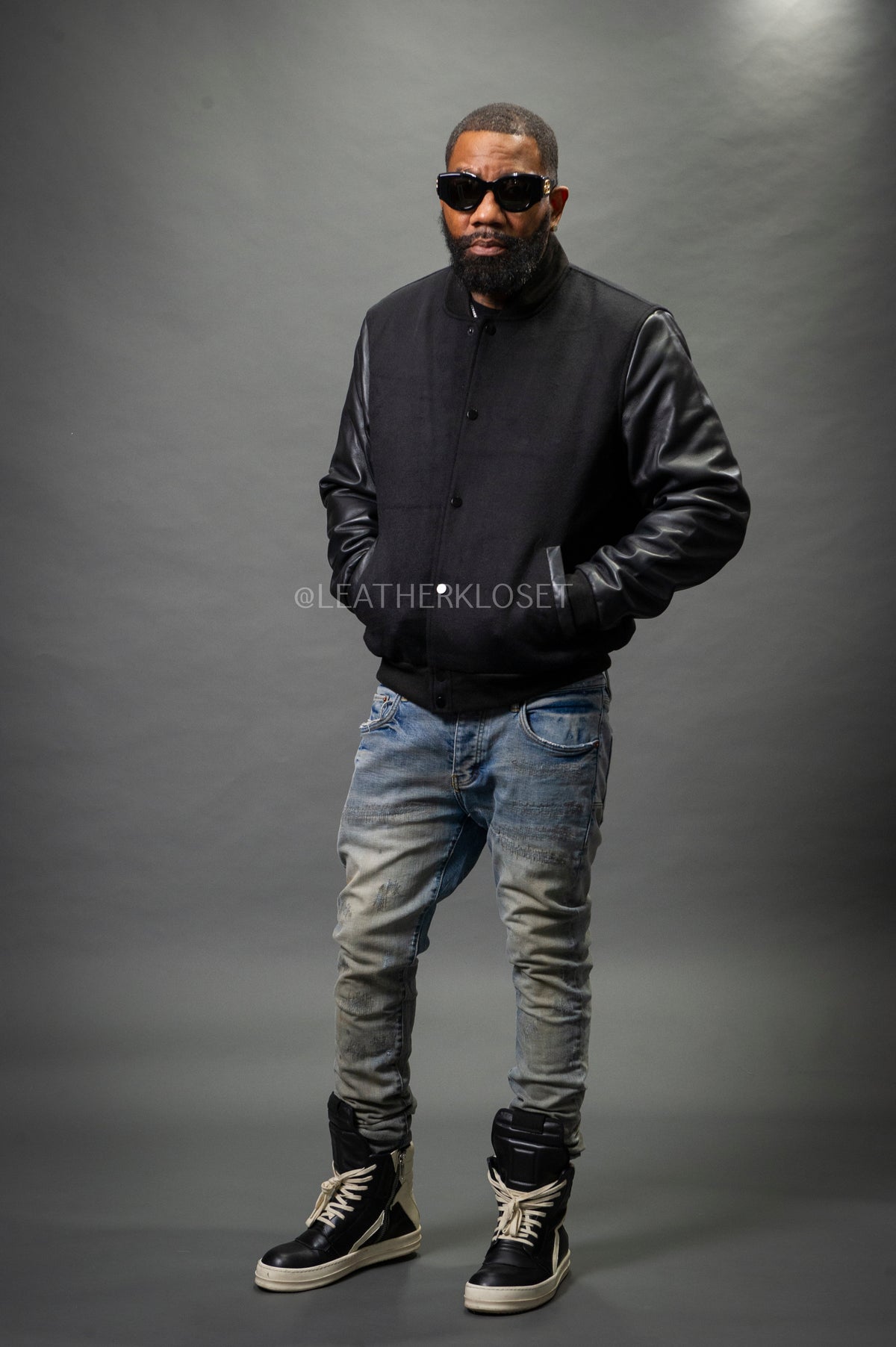 Men's Classic Wool And Leather Varsity Jacket [Black]