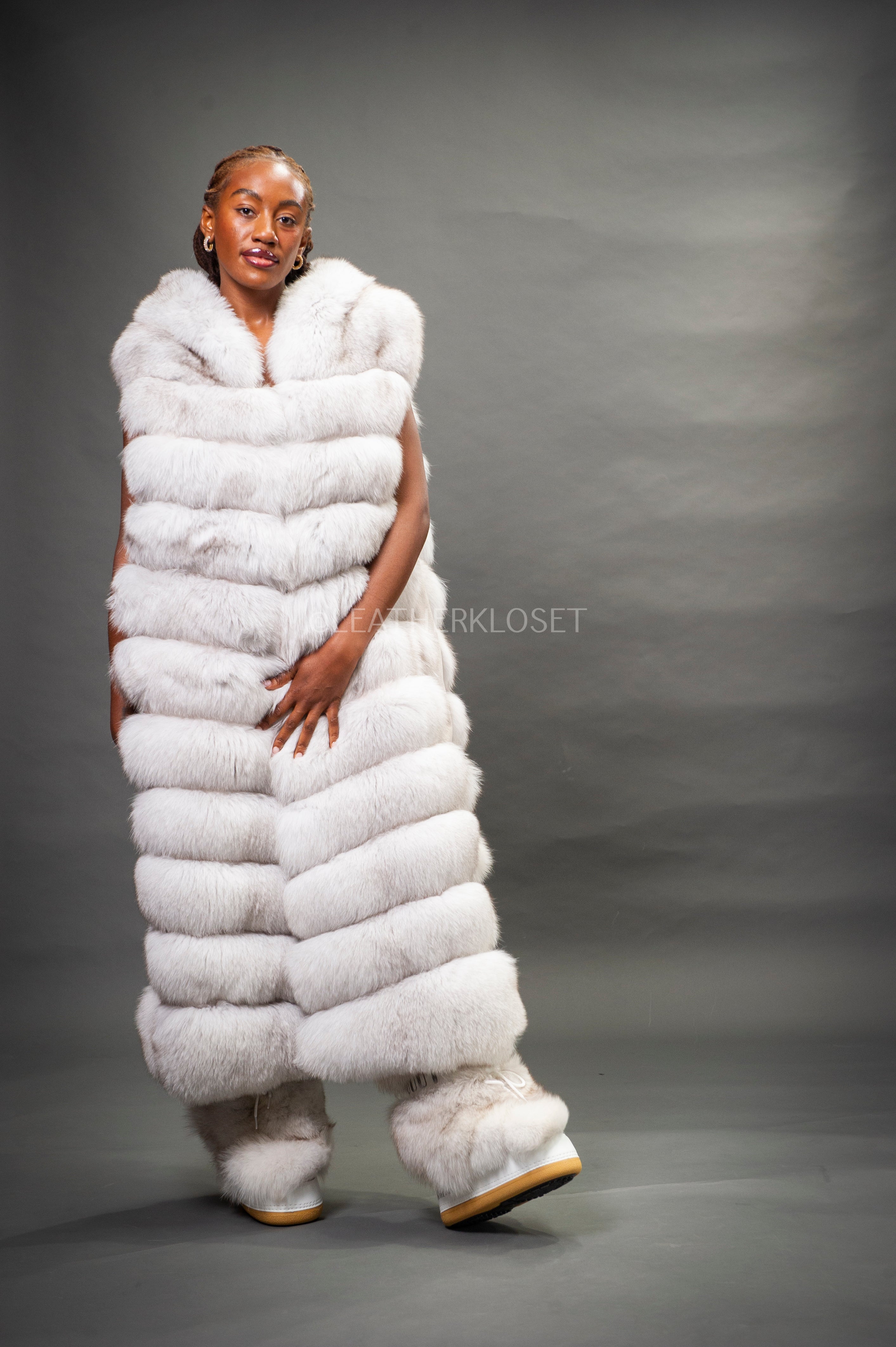 Women's Long Fox Fur Vest With Hood [Natural White] – LeatherKloset
