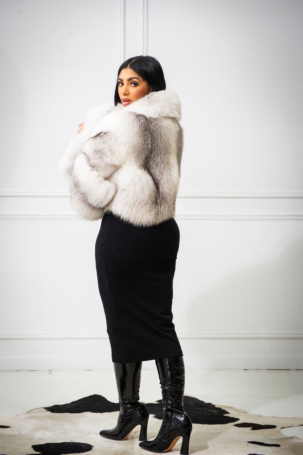 Women's Charlotte Crop Fox Bomber [Arctic Fox]