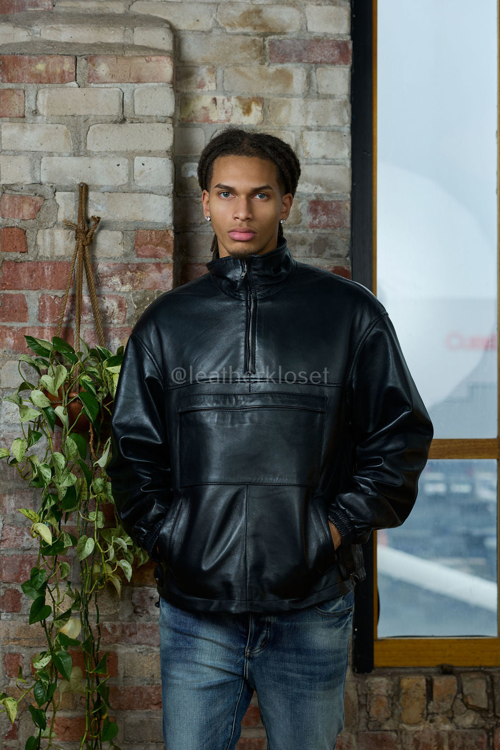 Men's Leather Half-Zip Pullover [Black]