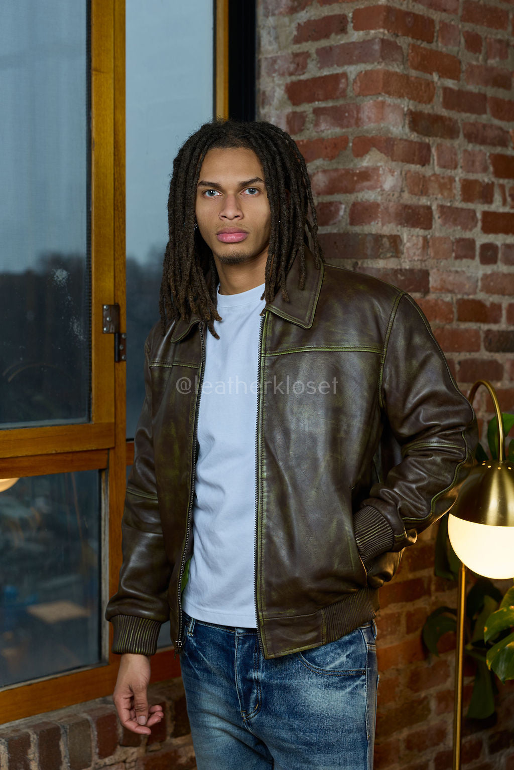 Men's Classic Baseball Leather Jacket With Collar