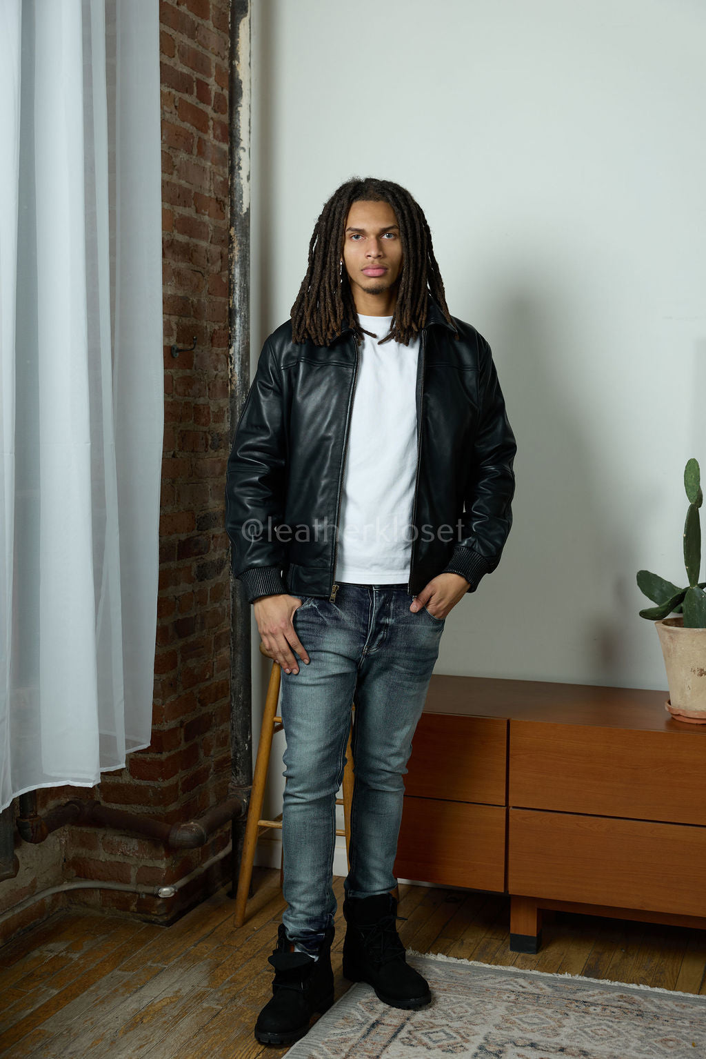 Men's Classic Baseball Leather Jacket With Collar