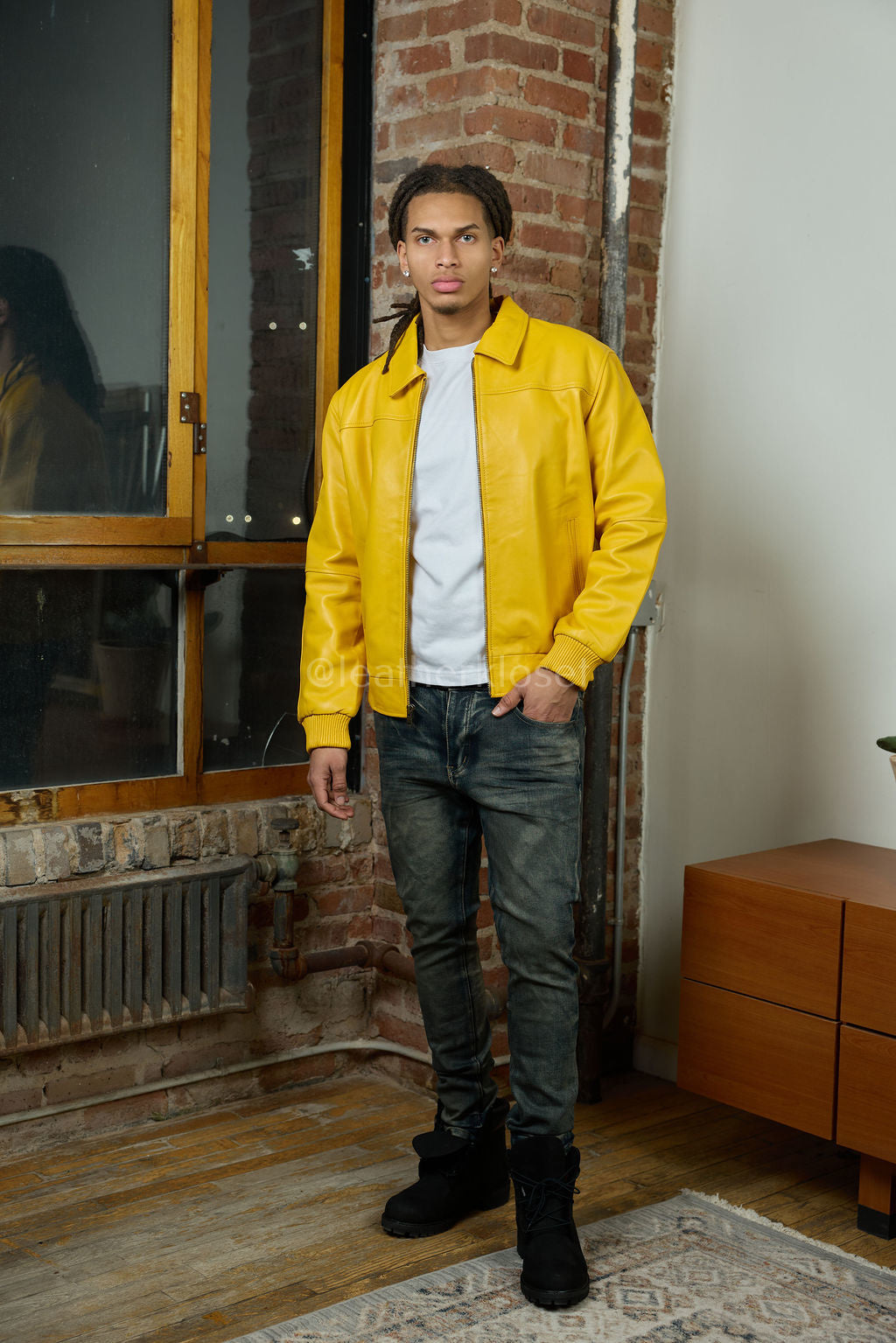 Men's Classic Baseball Leather Jacket With Collar