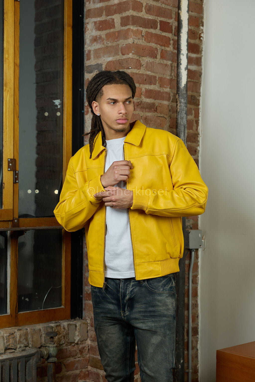 Men's Classic Baseball Leather Jacket With Collar