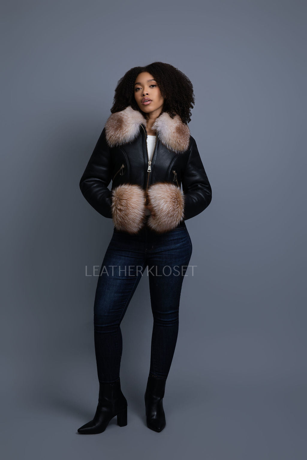 Women's Aurora Crop Sheepskin Jacket With Fox [Black/Crystal]