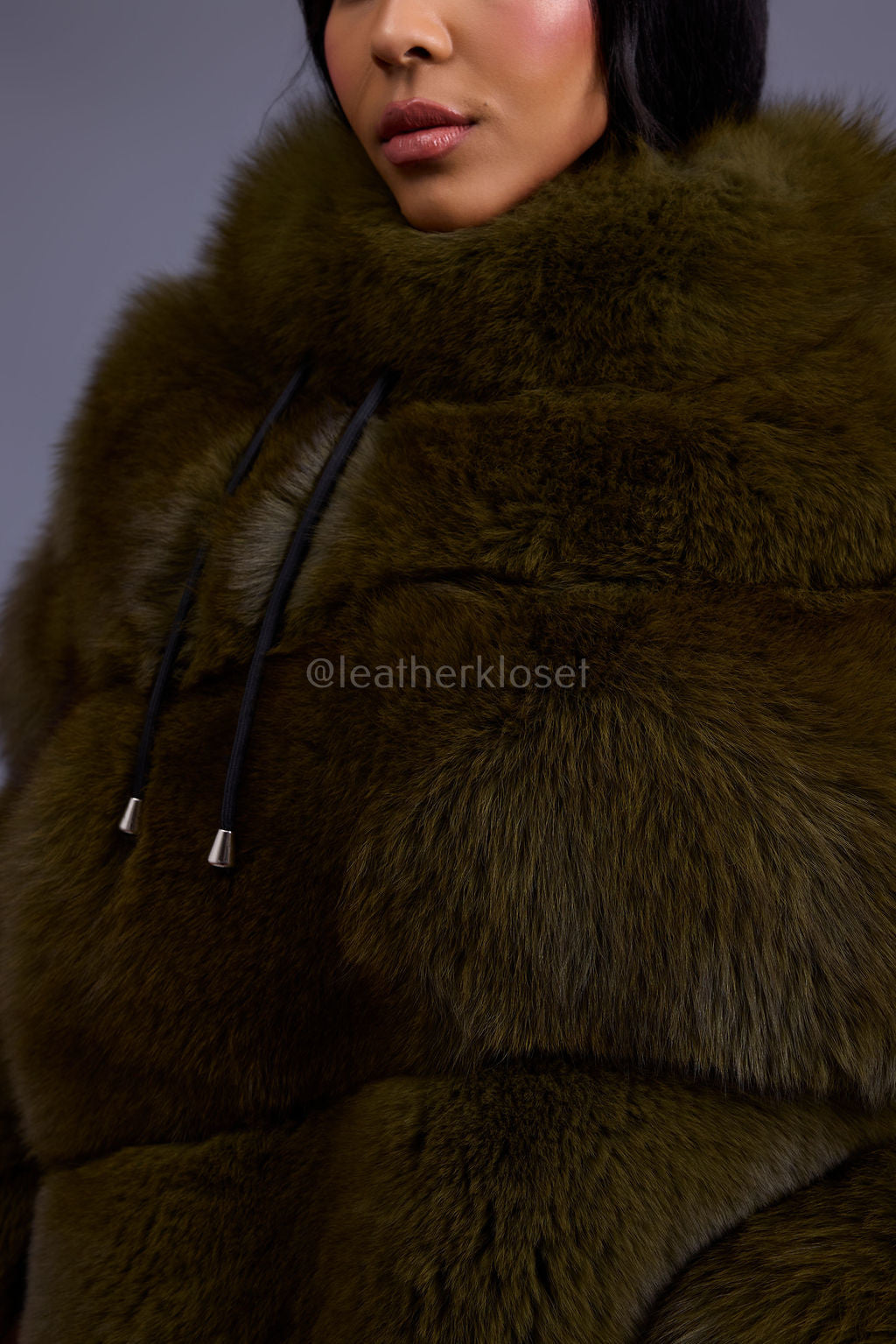 Women's Fox Fur Poncho [Olive]