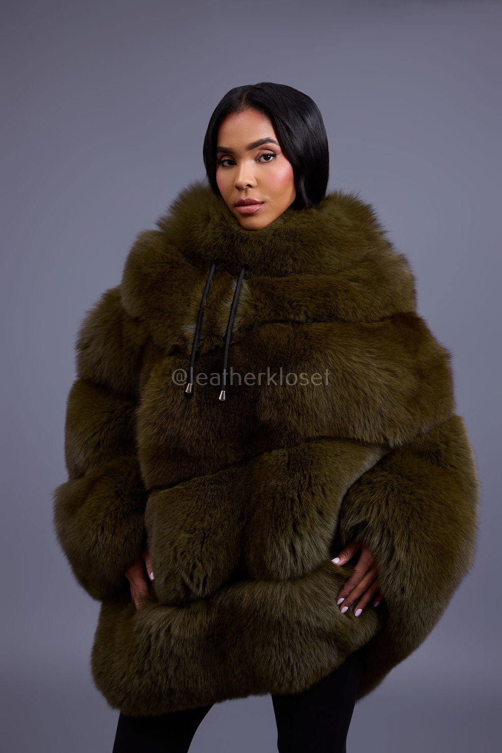 Women's Fox Fur Poncho [Olive]
