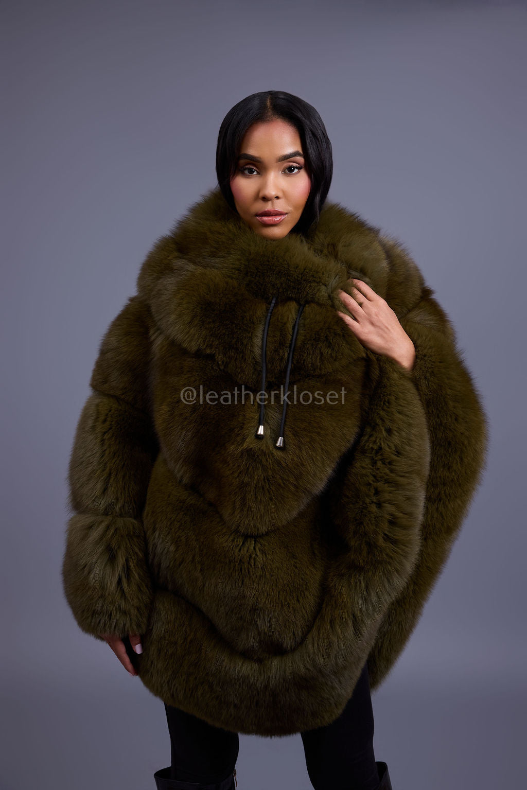 Women's Fox Fur Poncho [Olive]