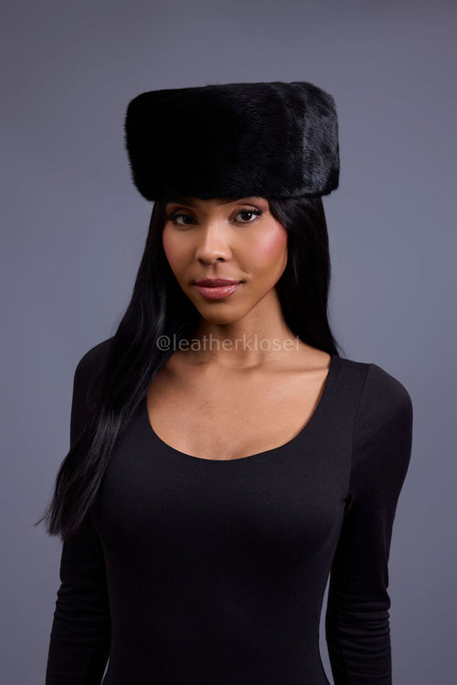 Women's Mink  Hat [Black]