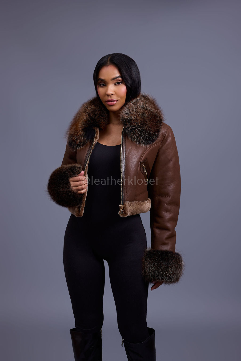 (チャチャママ)FOXイヤーマフ ブラックとモカブラウン Women's Aurora Crop Sheepskin Jacket With Fox [Chocolate