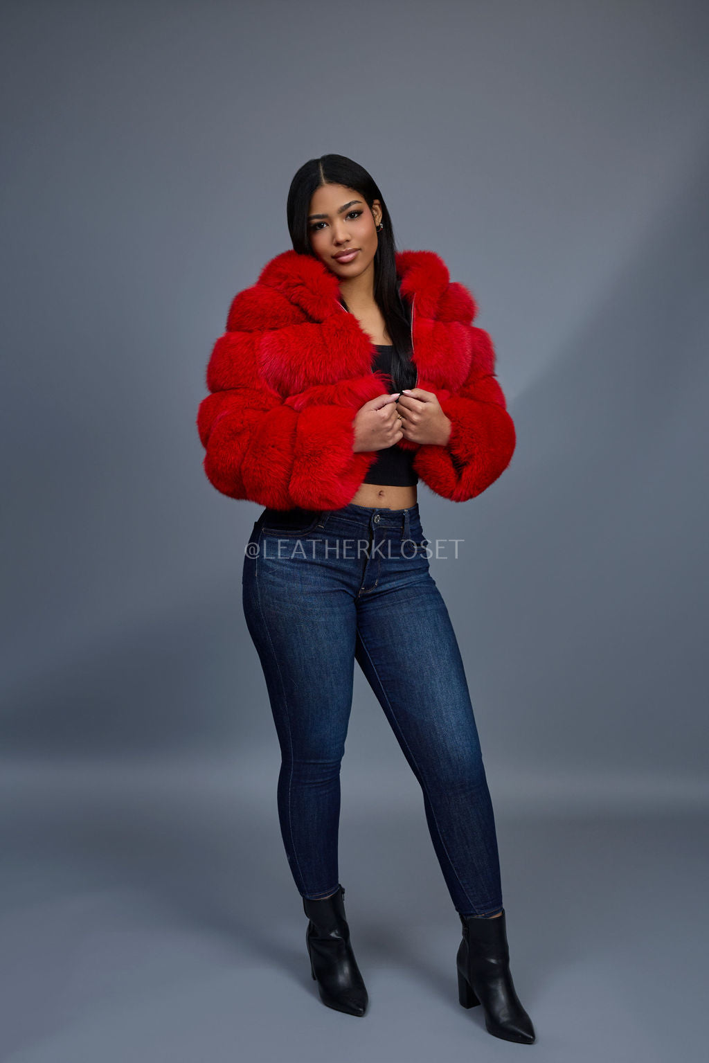 Women's Crop Fox Bomber With Hood [Red]