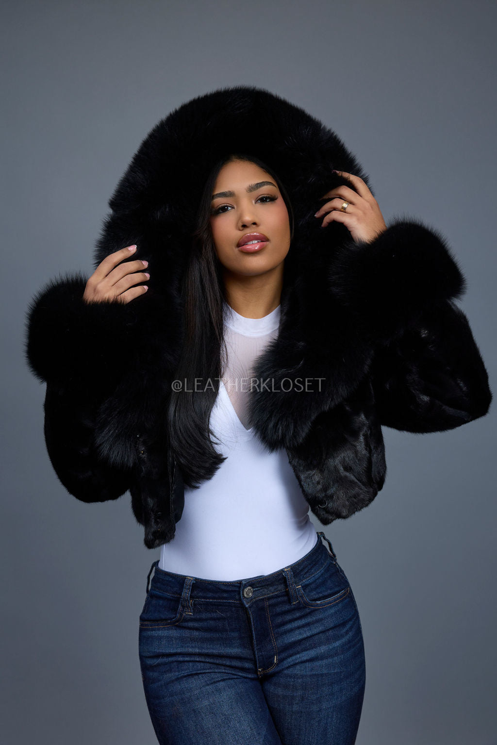 Women's Crop Mink Bomber With Hood [Black]