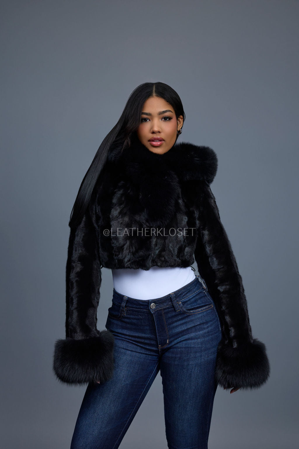 Women's Crop Mink Bomber With Hood [Black]
