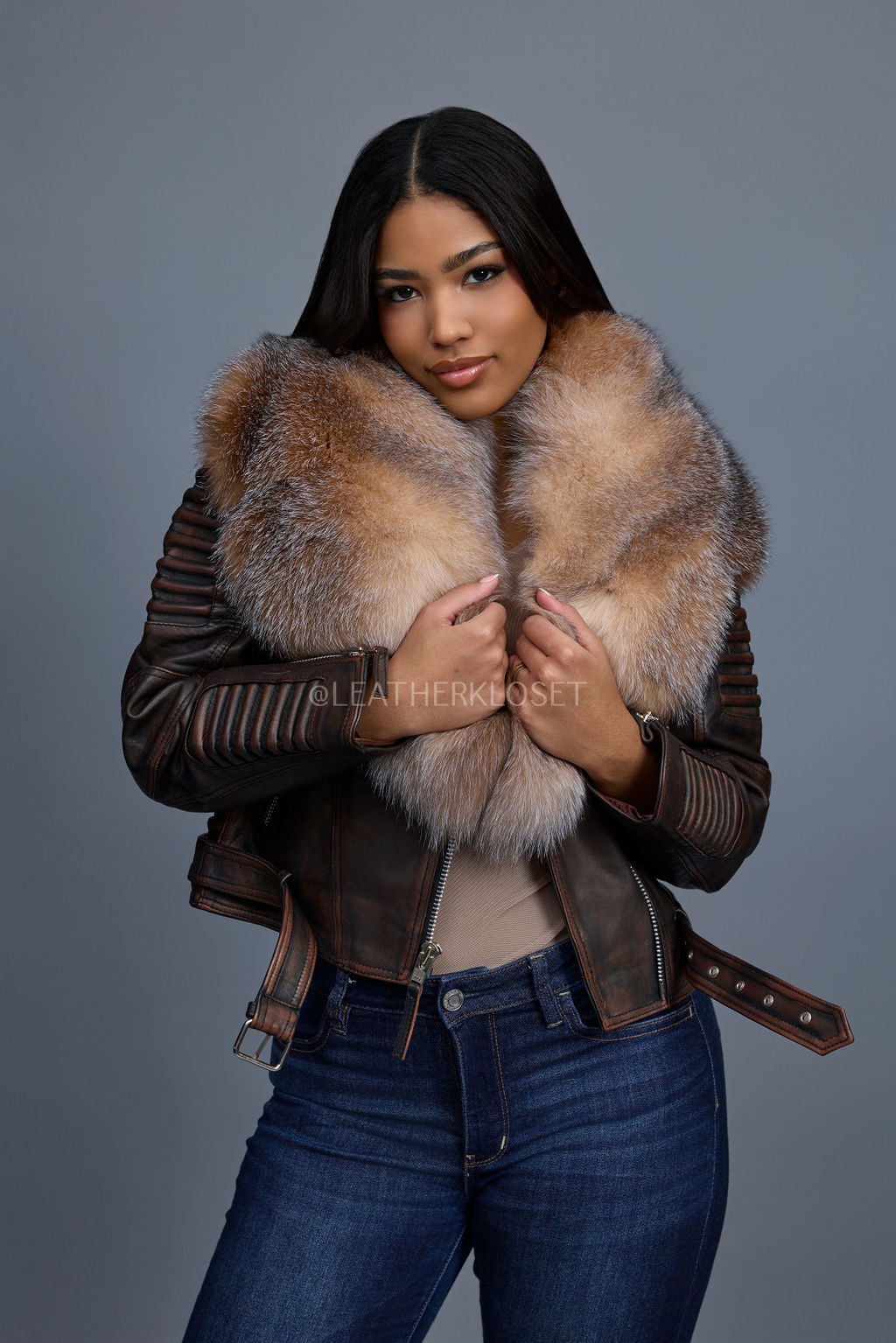 Women's Trey Biker Brown Copper Oversized Fox Collar [Crystal]