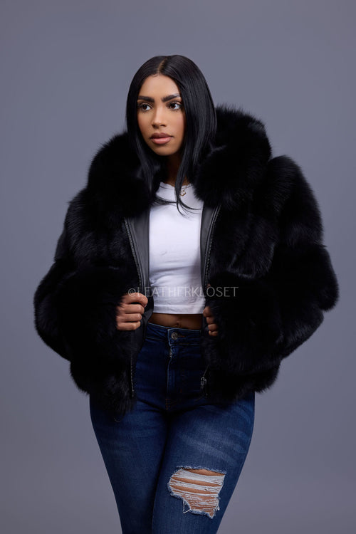 Women's Pippa Fox Bomber With Hood [Black]