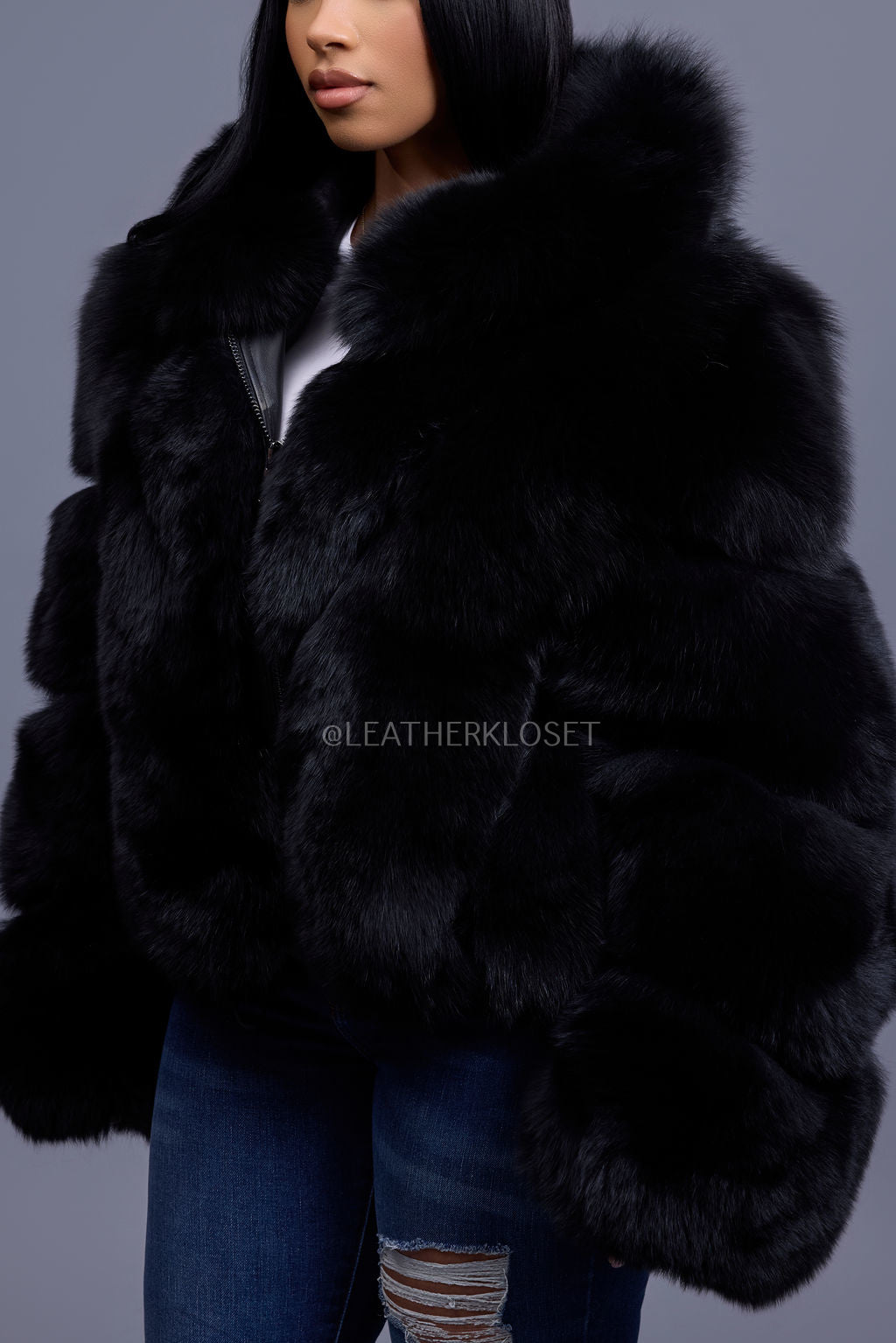 Women's Pippa Fox Bomber With Hood [Black]