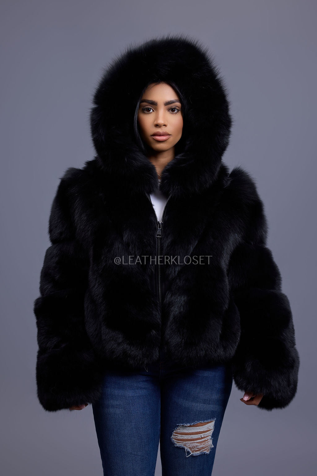 Women's Pippa Fox Bomber With Hood [Black]