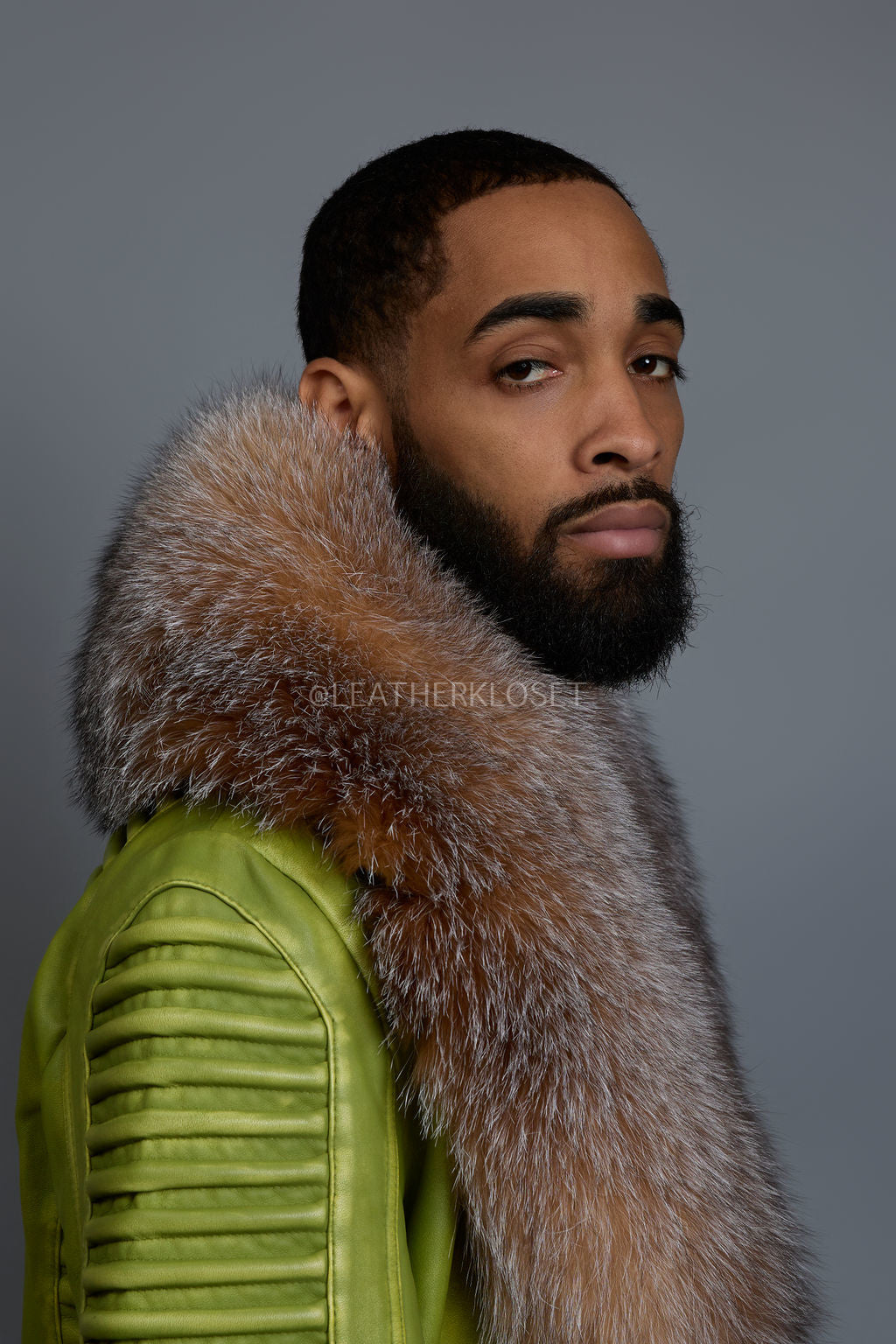 Men's Trey Biker Distressed Green Leather Full Fox Fur Collar [Crystal]