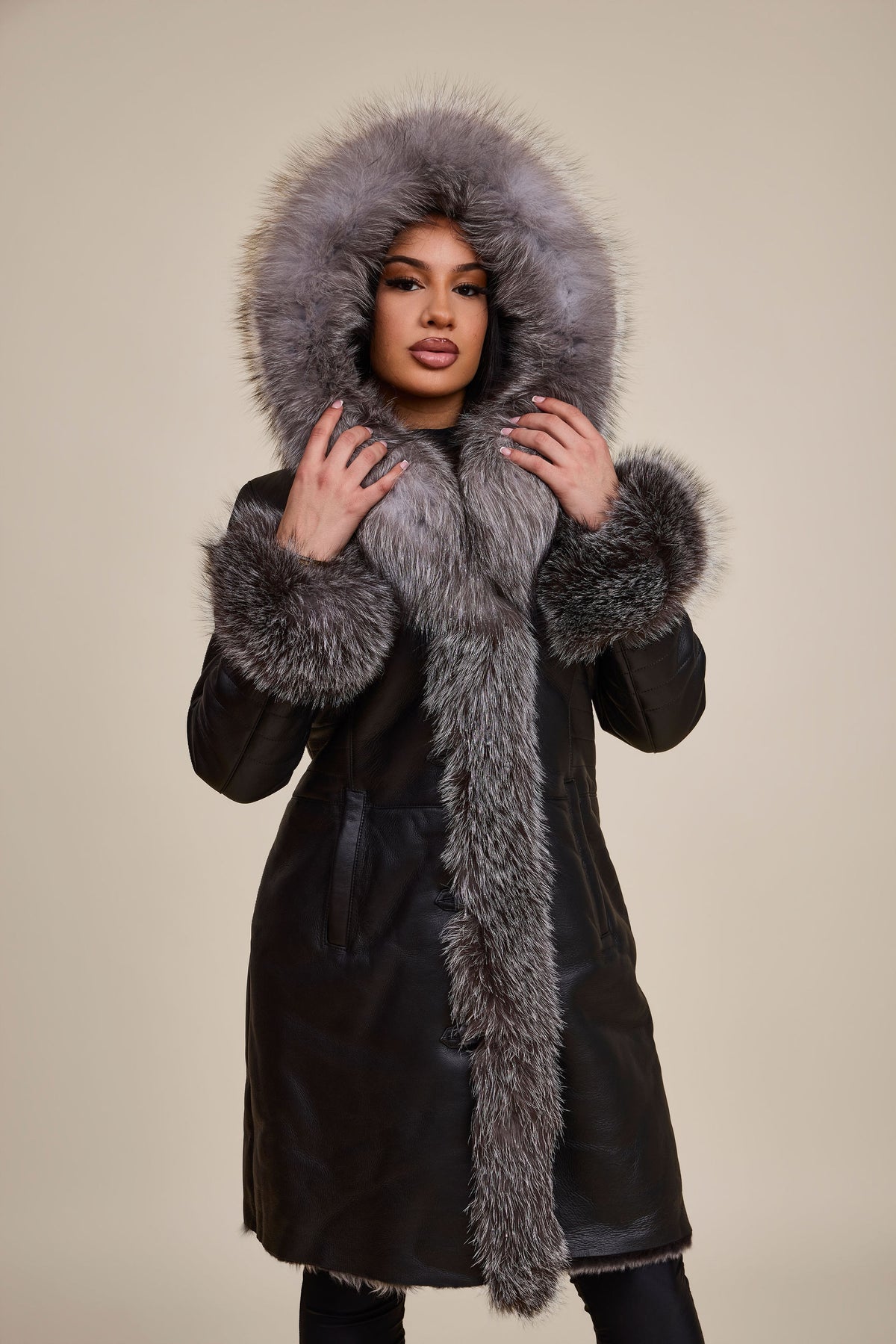 Women's Elsa Shearling Sheepskin Jacket With Fox [Black/Silver]