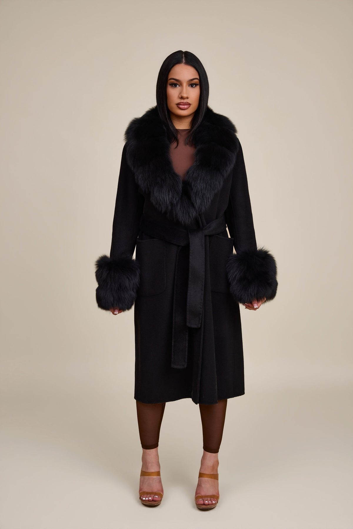 Women's Deja Cashmere Trench Coat With Fur Trimming [Black]