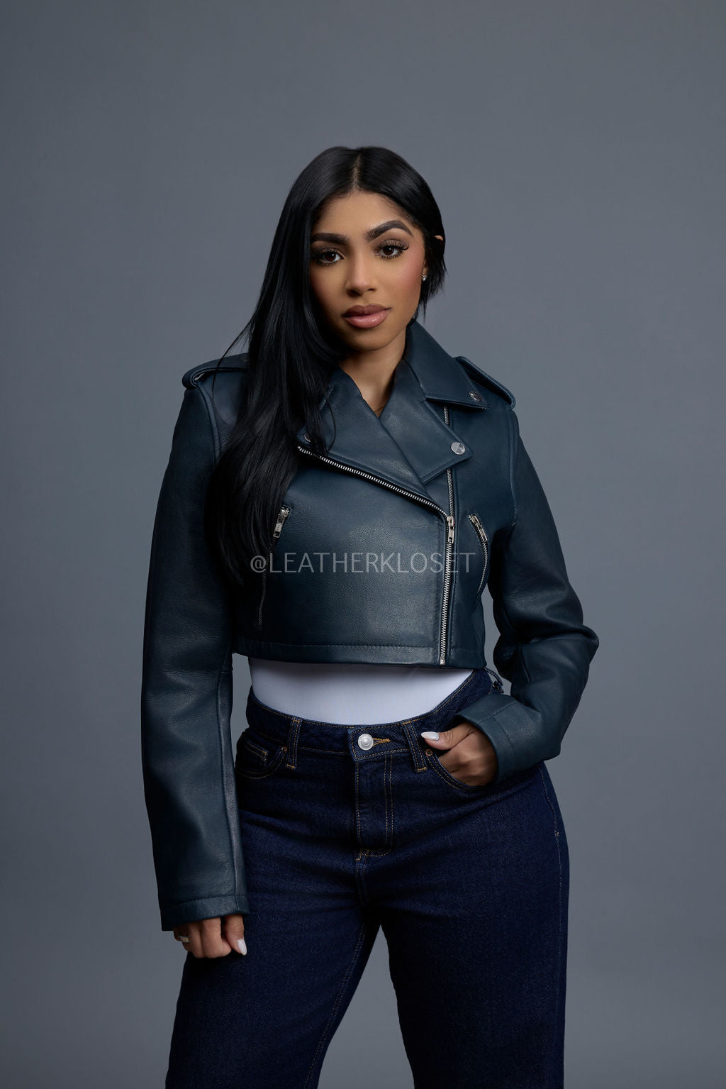 Women's Slim-Fit Classic Crop Biker [Navy]
