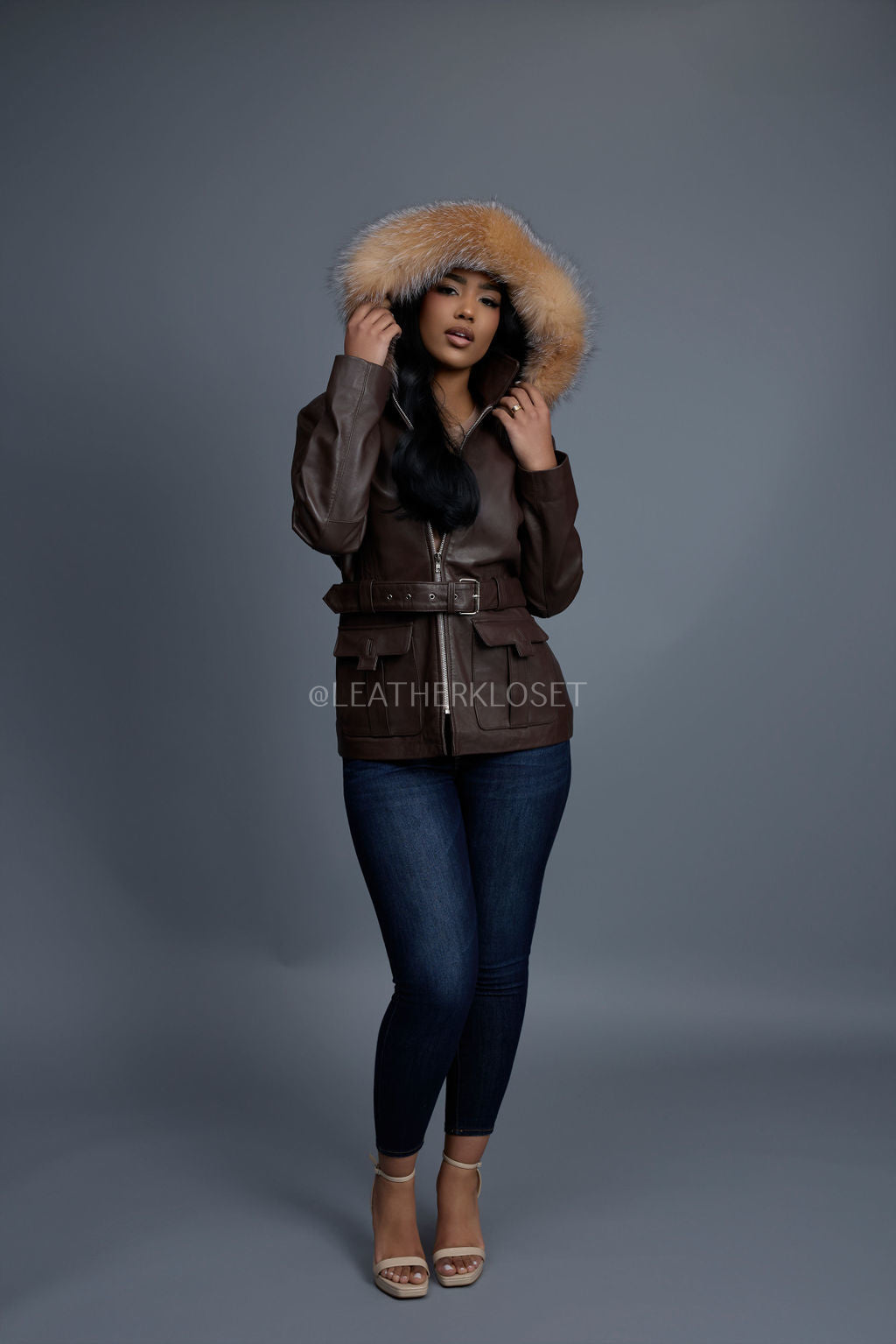 Women's Bella Leather With Fox Hood [Chocolate]