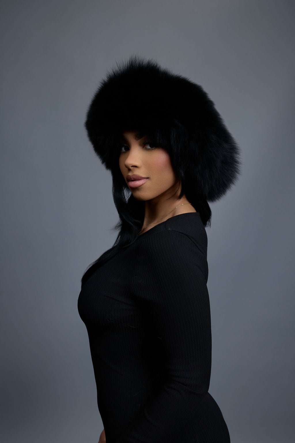 Women's Natalia Leather And Fox Russian Hat [Black/Black]