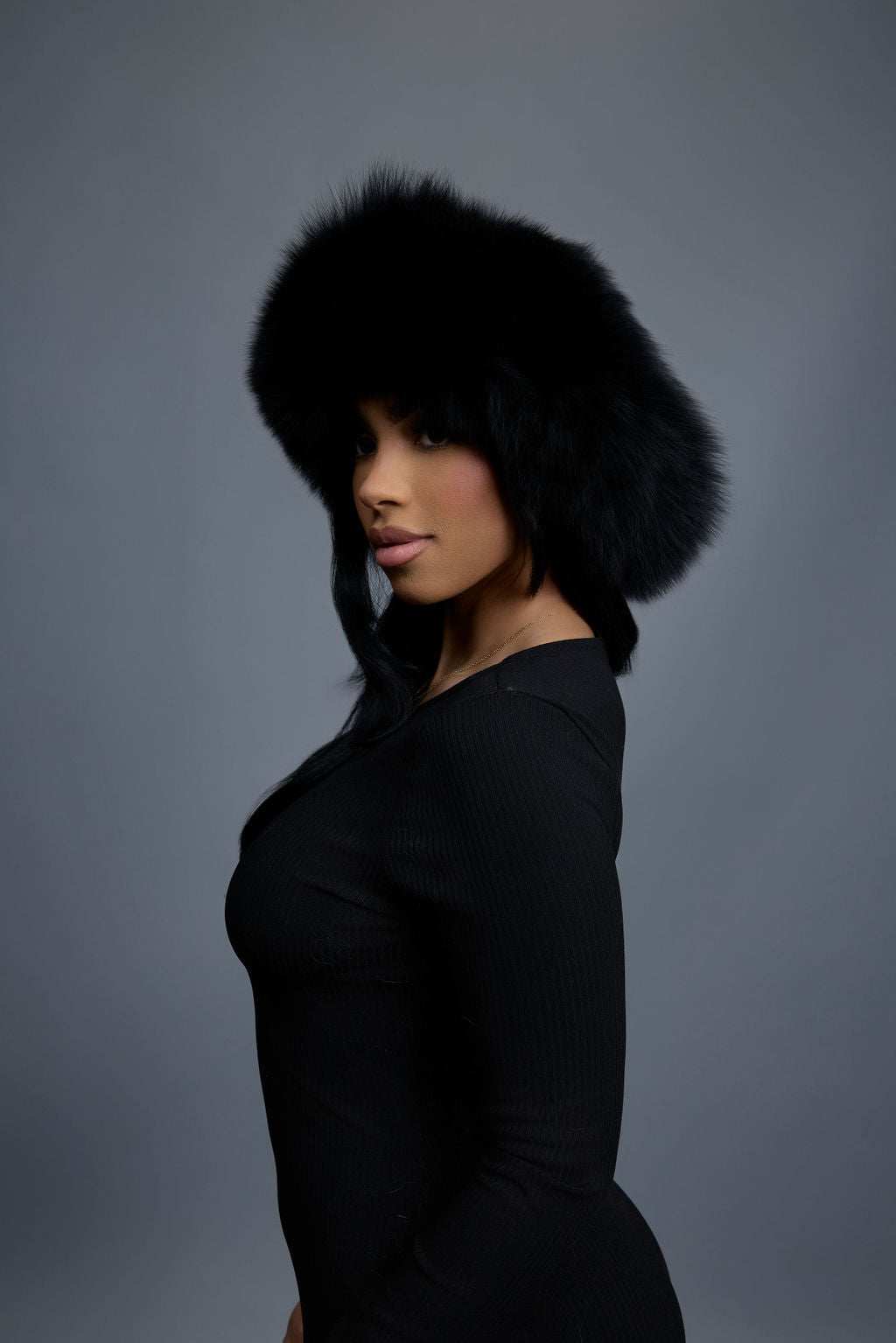 Women's Natalia Leather And Fox Russian Hat [Black/Black]